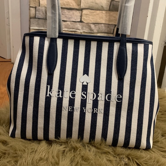 Authentic Kate Spade logo leather/Canvas zip tote - Picture 9 of 16